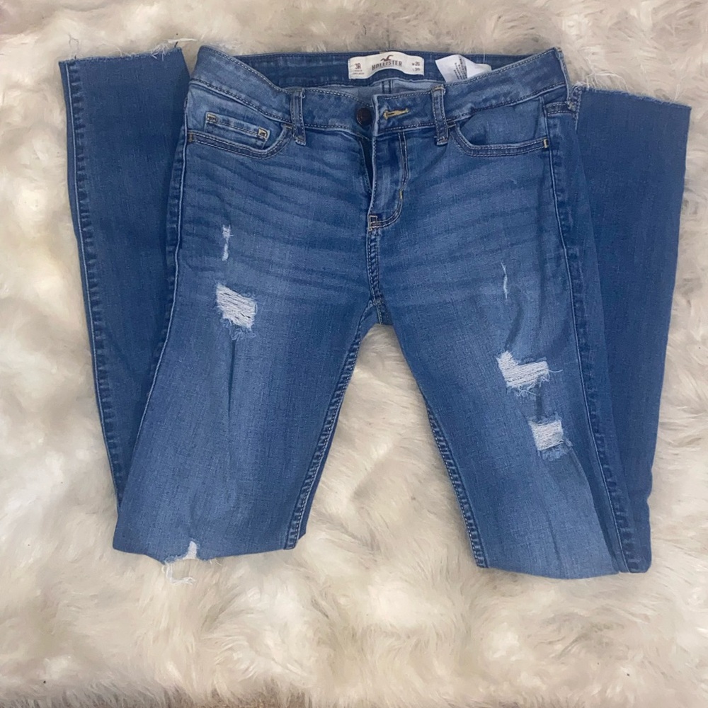 Hollister Women's Blue Distressed Skinny Jeans